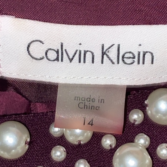 Calvin Klein Deep Purple Dress Embellished FAUX PEARL Neckline WOMENS SIZE 14 - Picture 2 of 13
